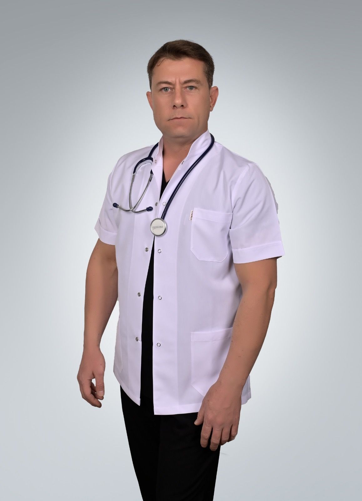 Formed Alpaka Kumaş Erkek Kısa Kol, Kısa Boy, Hakim Yaka Vizite Önlük (709K)